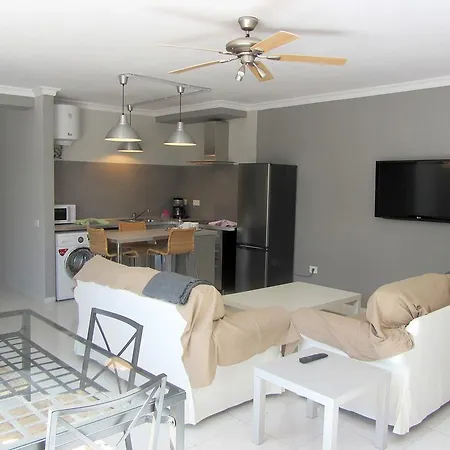 Marcastell Playa Apartment